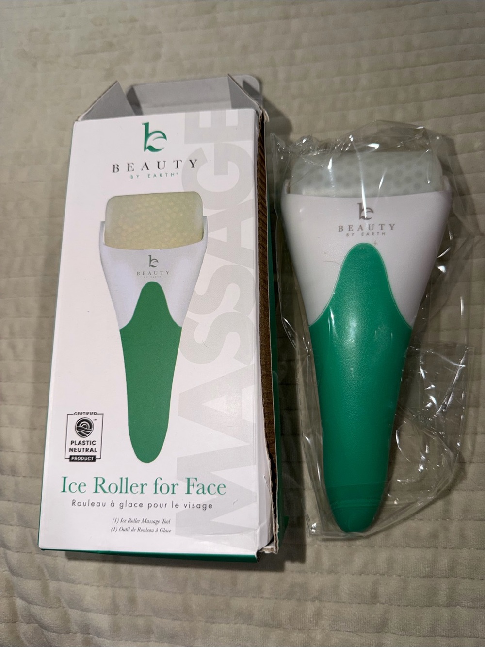 Beauty by earth Roller for Face - Soothing Facial Cooling Tool